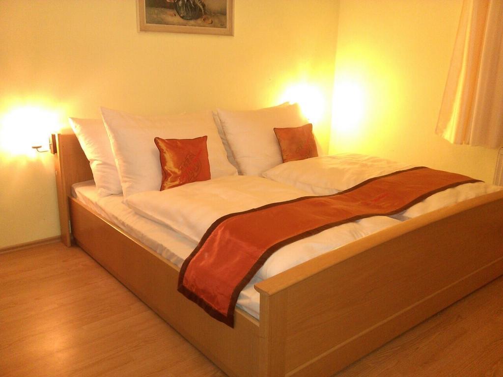 Pension Vidhous 1 Františkovy Lázně Zimmer foto